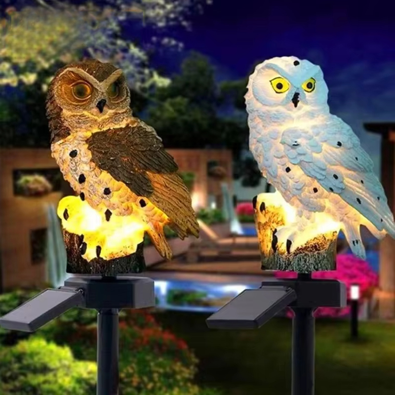 ソーラーフクロウガーデンステークライト 防水樹脂製フクロウフ - Outdoor Yard Power Stake のレビューと価格