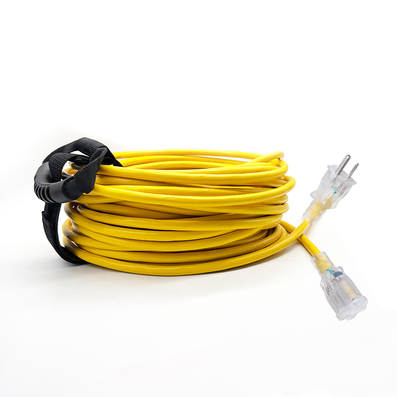 12ゲージ12/3ヘビーデューティー屋外用延長コード3ピンN - Outdoor Power Extension のレビューと価格